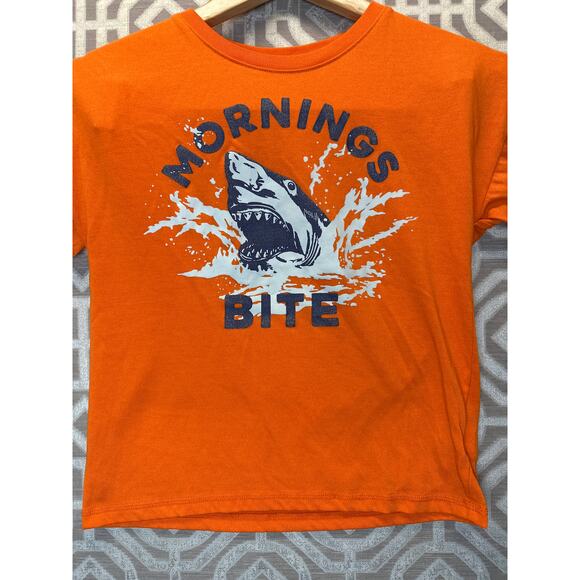 Gap Boys Pajama Set Size 8 Orange Graphic shark Top with Blue Shorts Sleepwear - Picture 2 of 9